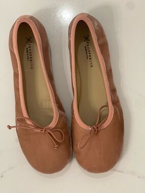 Women's Velvet Ballet Flats in Dusty Rose
